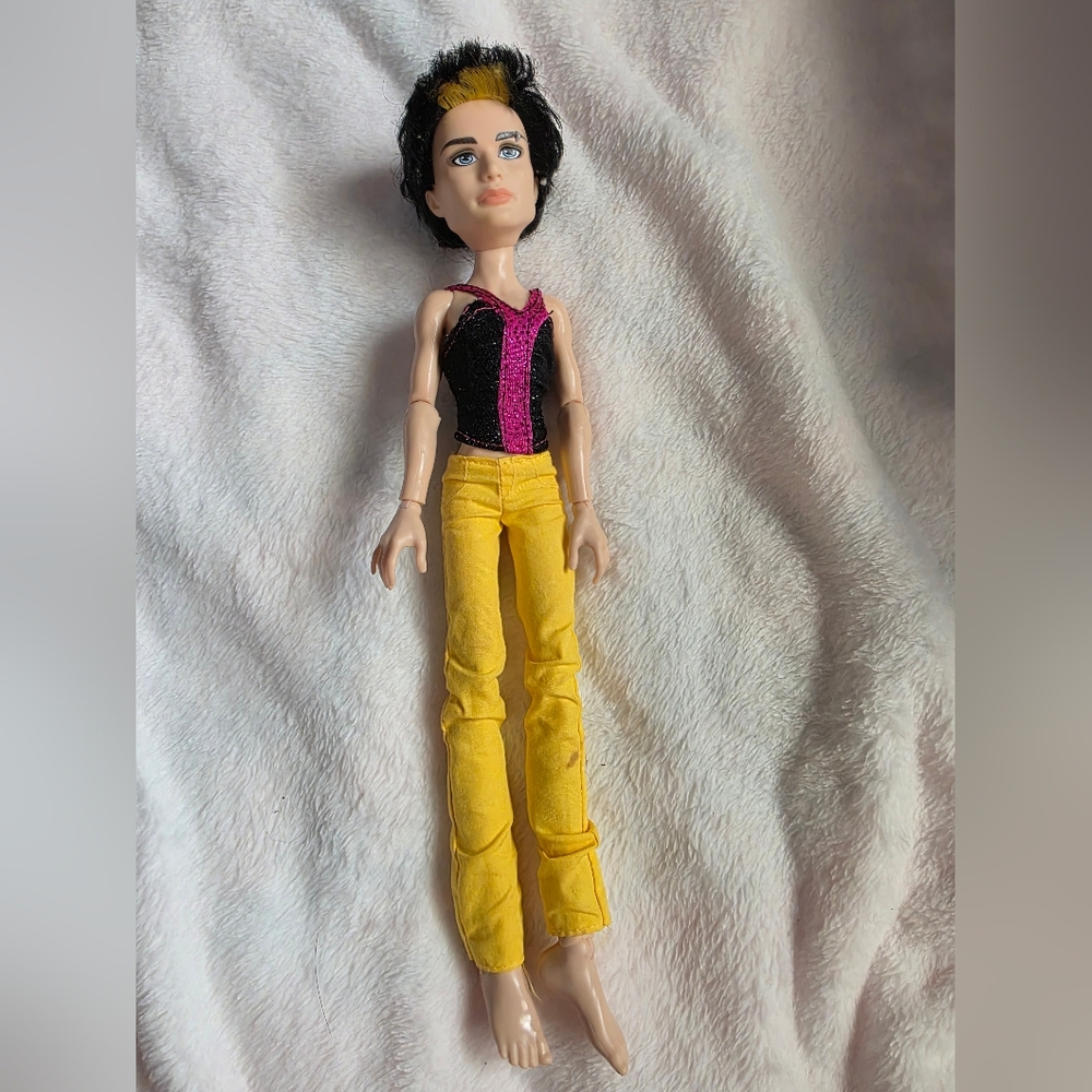 JACKSON JEKYLL PICNIC CASKET DOLL SIZE 12”